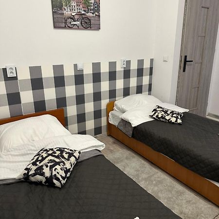 Apartament Nr 5 Lub 6 Przy Sali Kominkowej Przeczyce Exterior foto