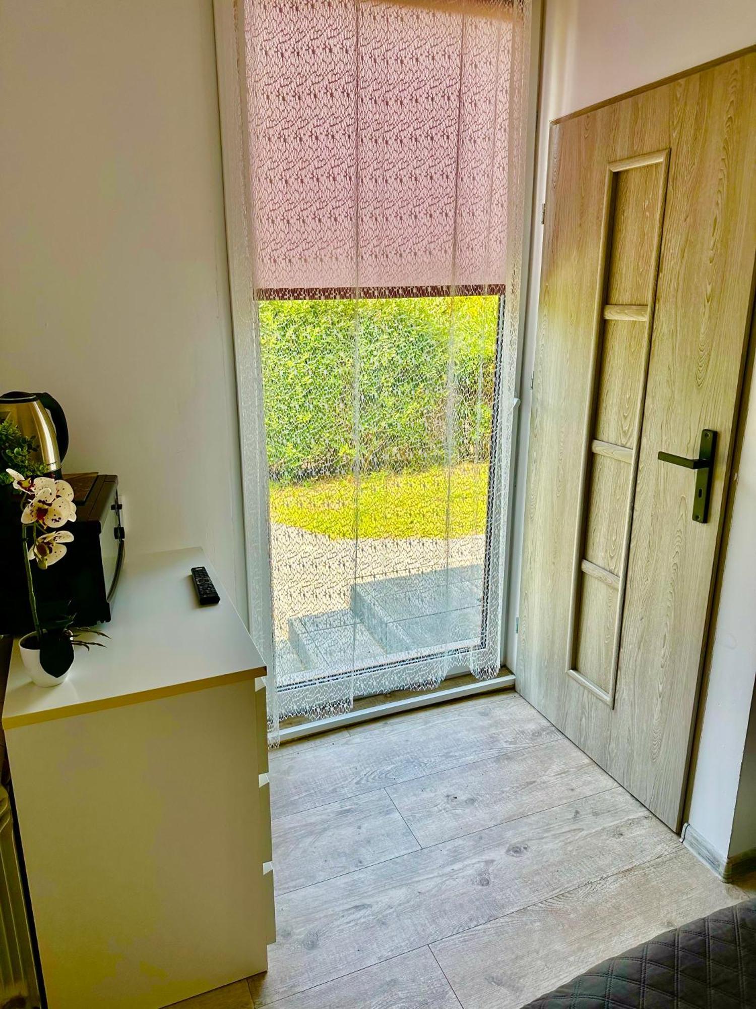 Apartament Nr 5 Lub 6 Przy Sali Kominkowej Przeczyce Exterior foto