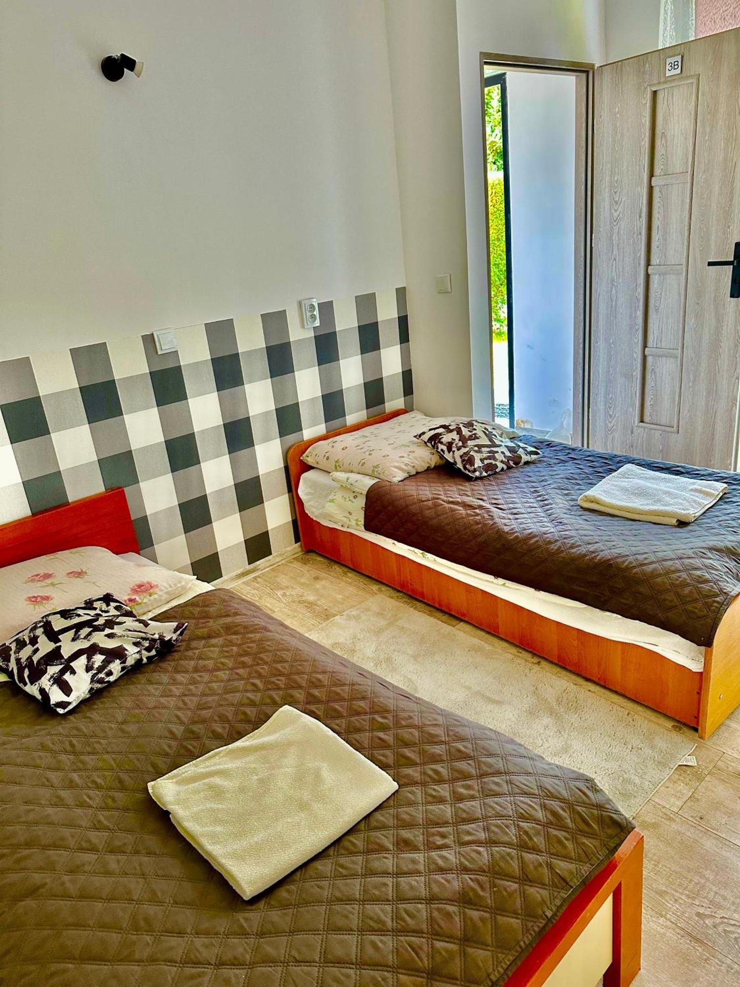 Apartament Nr 5 Lub 6 Przy Sali Kominkowej Przeczyce Exterior foto